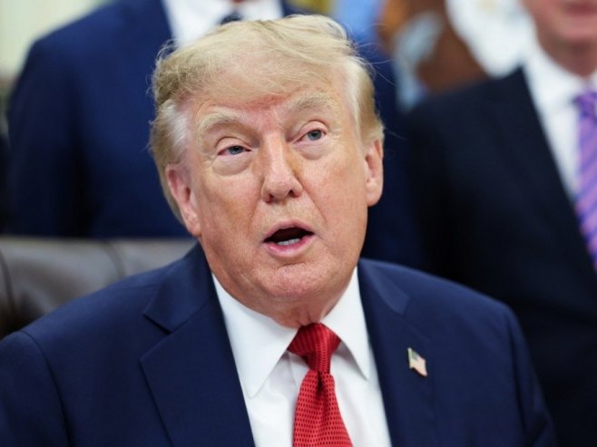 Трамп: Украјински сукоб мора да се прекине