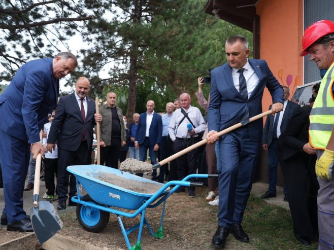 Поводом Дана општине и крсне славе, у Вишеграду озваничен почетак доградње вртића (ФОТО)
