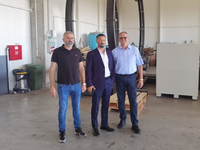 Ристић посјетио компанију "Крампиз Интернационал" у Броду Ристић посјетио компанију "Крампиз Интернационал" у Броду - Фото: Уступљена фотографија