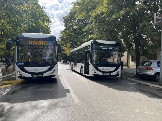 Станивуковић представио два тестна електрична аутобуса и најавио нове набавке