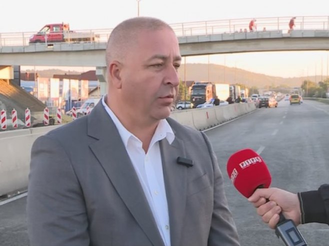 Јанковић: Данас пуштање саобраћаја испод надвожњака у Трну