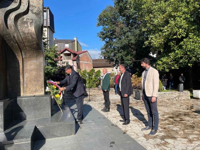 Нови Град: Обиљежена 31 година од одбране града
