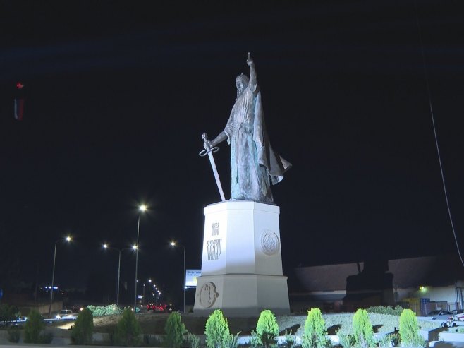 Чворо: Опасност од визуелне презасићености јавног простора у Бањалуци