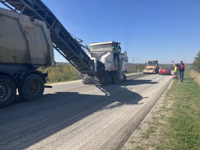 Почели радови на рехабилитацији магистралног пута Приједор-Нови Град (ВИДЕО)