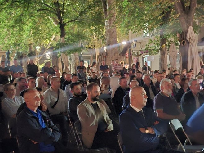 Листа за правду и ред, трибина Листа за правду и ред, трибина - Фото: РТРС