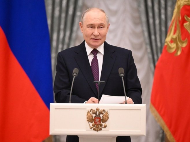 Путин: Спремни смо да помогнемо Техерану у рјешавању кризе