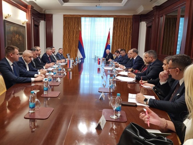 У Бањалуци састанак Минића и Мацута; Конференција за новинаре на РТРС (ФОТО)