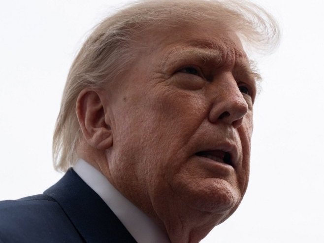 Трамп: Не вјерујем да Кина и Русија помажу Ирану