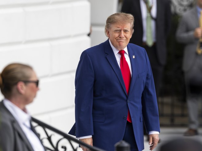 Трамп подржао Нетанијахуа на изборима: Биби вас никада неће изневјерити