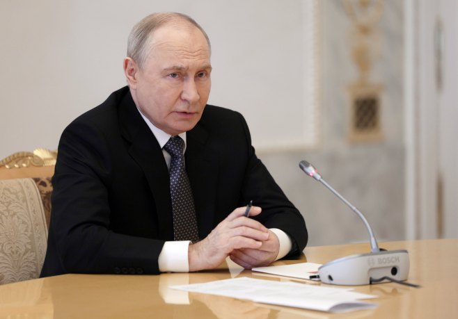 Путин: Русији немогуће нанијети пораз