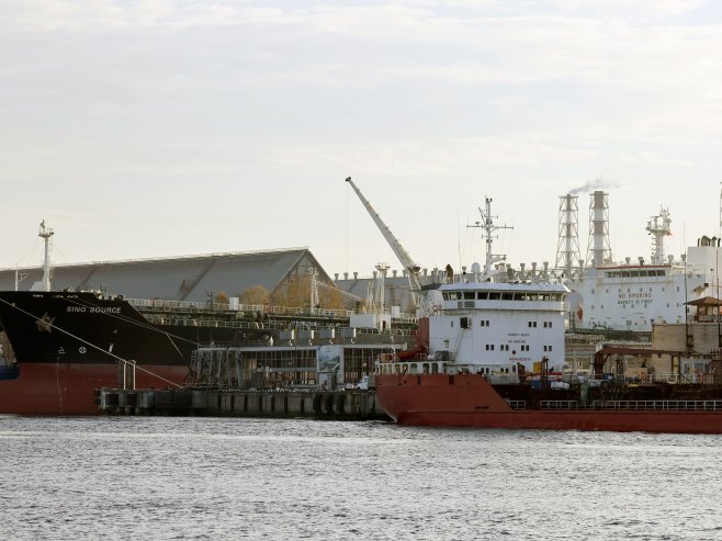 Руски дизел стиже у САД: Танкер са 40.000 тона горива кренуо ка Америци