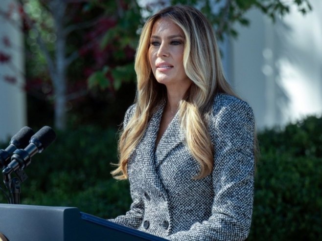 Бијела кућа: Меланија Трамп омогућила прекид ватре између Русије и Украјине у Олешком