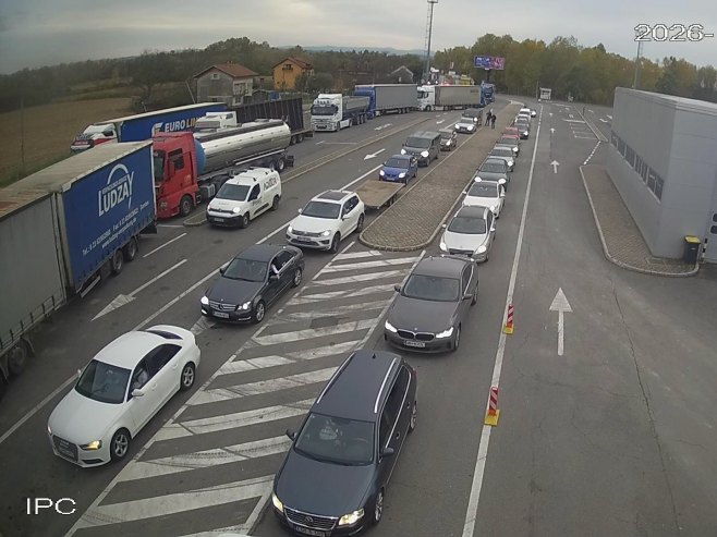 Појачана фреквенција возила на излазу у Градини, Броду, Свилају и Орашју