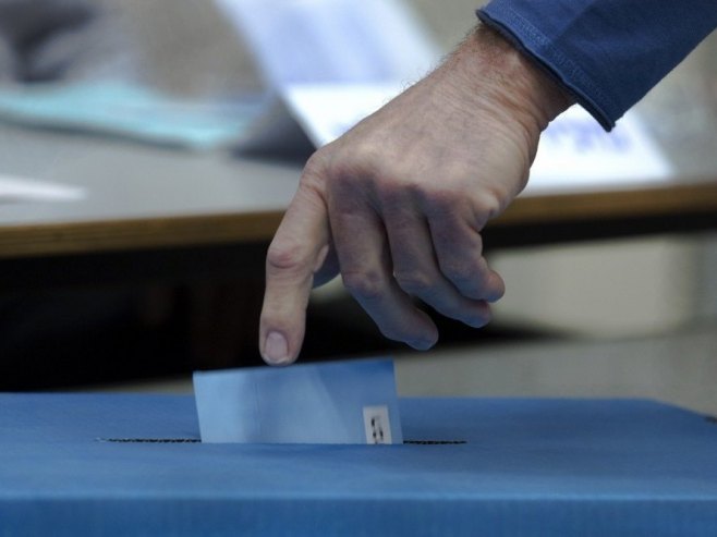Почели парламентарни избори у Израелу, Нетанијаху пред великим политичким изазовом