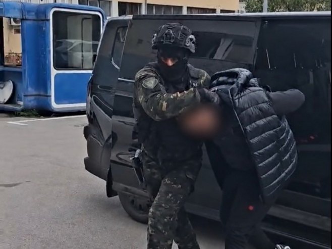 Због преваре са намјештеним утакмицама и изнуде у акцији "Листа" у Фочи ухапшено седам особа (ВИДЕО)