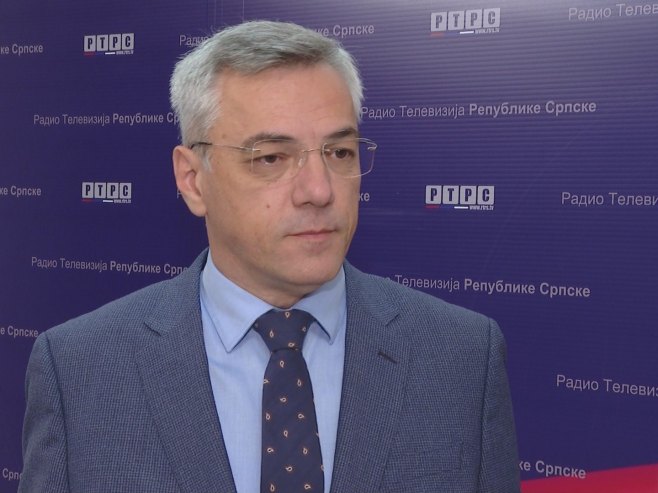 Тадић: Српска мора подметнути леђа да ријеши проблем РТРС-а (ВИДЕО)