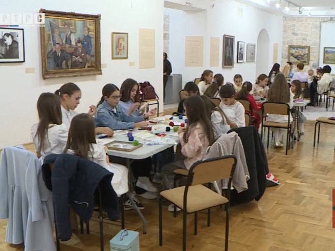 Херцеговачки вез: Богато насљеђе које се и данас преноси "са кољена на кољено" (ВИДЕО)