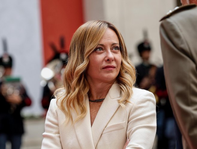 Мелонијева изразила саучешће породицама страдалих у паду хеликоптера