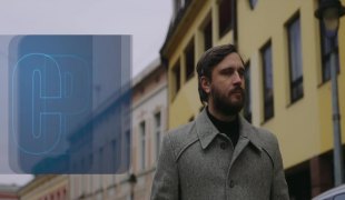 Документарна серија